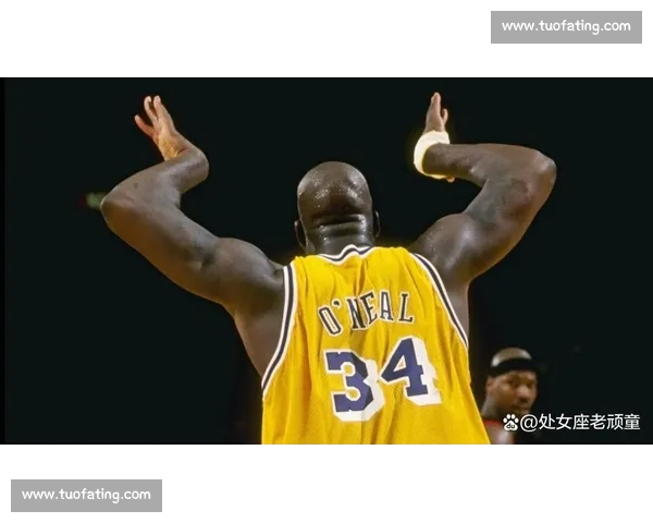 奥尼尔 “变身” 名场面:小球时代要变天?这些 NBA 脑洞太敢想 奥尼尔 “变身” 名场面:小球时代要变天?这些 NBA 脑洞太敢想